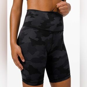 Lululemon Wunder Train High Rise Short 8"